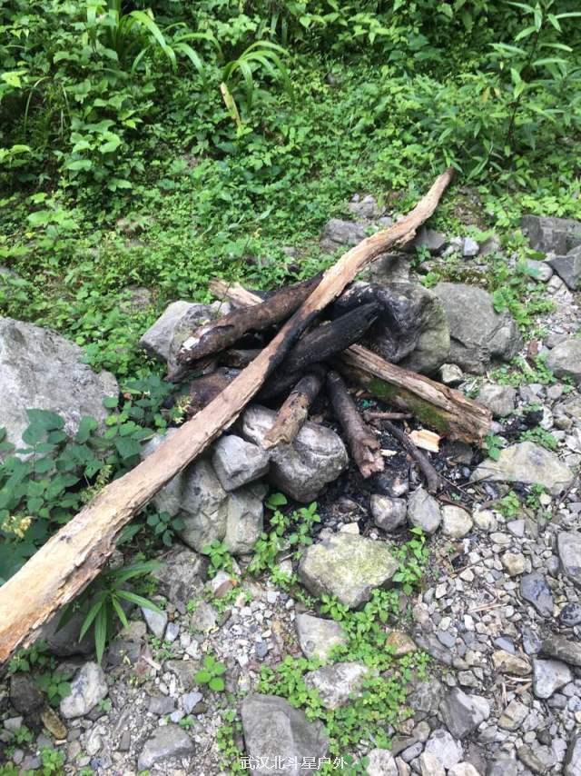 d94c6966f7cecbe5adfa3263792f50c3_big