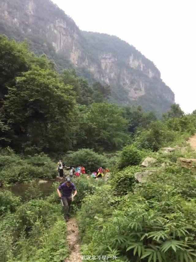 e5c2afbb69927ff3f6a5c669e571c9cc_big