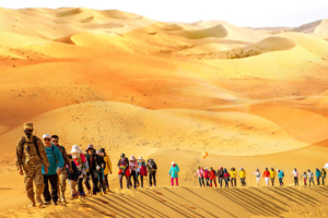 【腾格里沙漠徒步4日】52KM沙漠徒步、五湖连穿、专业团队保障、徒步穿越4日游（银川集合）