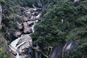 【徽杭古道】清明4.4-6号新驴磨蹄，徒步中国十大古道之徽杭古道，重走徽商之路| 行摄家朋油菜花海