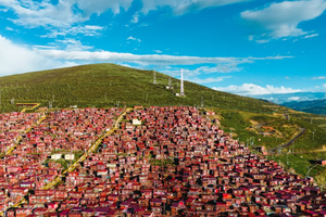 摄丨川北小环线：色达+莲宝叶则+各莫寺+牛肝马肺海+情人海5日摄影观景活动