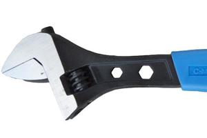 套柄两用活扳手