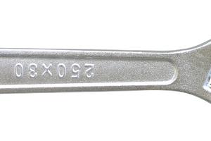 电镀半抛活动扳手