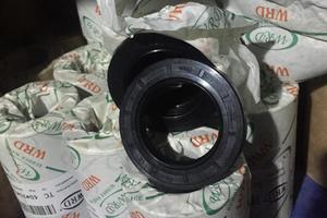 仿进口油封/16*35*7-17*28*7