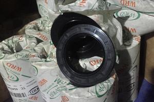 仿进口油封/25*35*7-25*38*10
