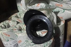 仿进口油封/35*50*12-35*55*10