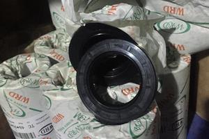 仿进口油封/40*58*12-40*62*9