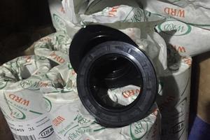 仿进口油封/44*60*10-45*60*8