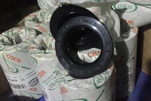 仿进口油封/45*75*8-45*90*12