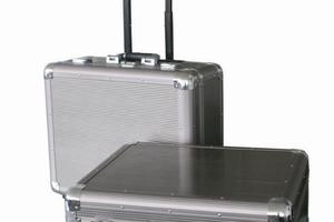 24”铝合金拉杆箱