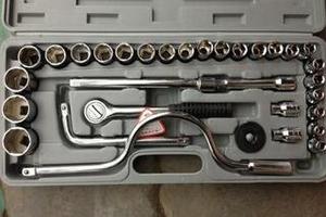 12.5MM镀铬套筒扳手/32pc