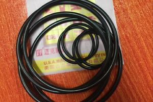 进口O型圈300*4-28*5