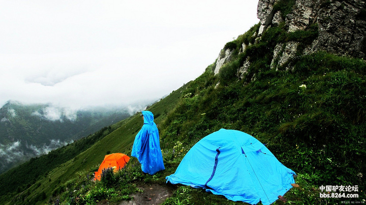 户外徒步穿越常见风险及规避 户外徒步穿越常见风险及规避