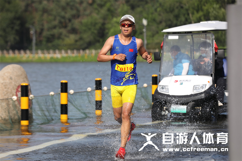 1P0A0733_调整大小