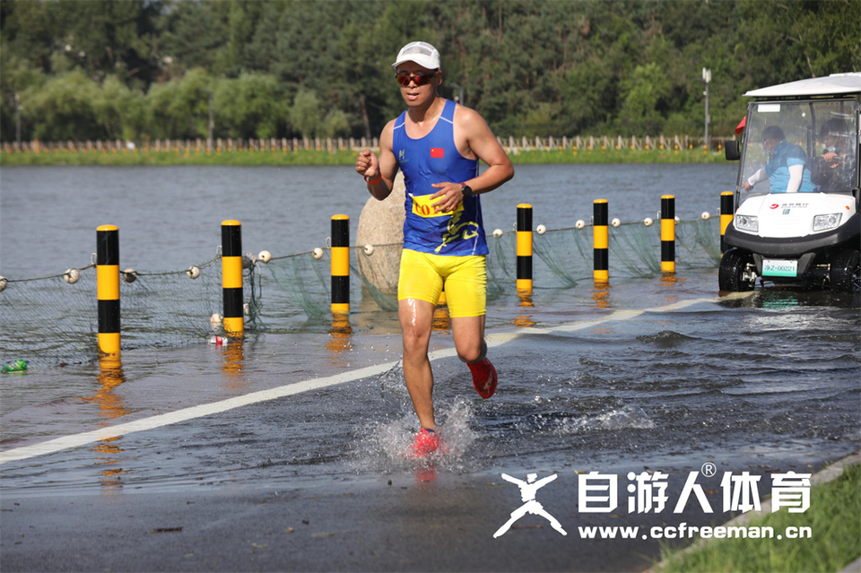 1P0A0735_调整大小