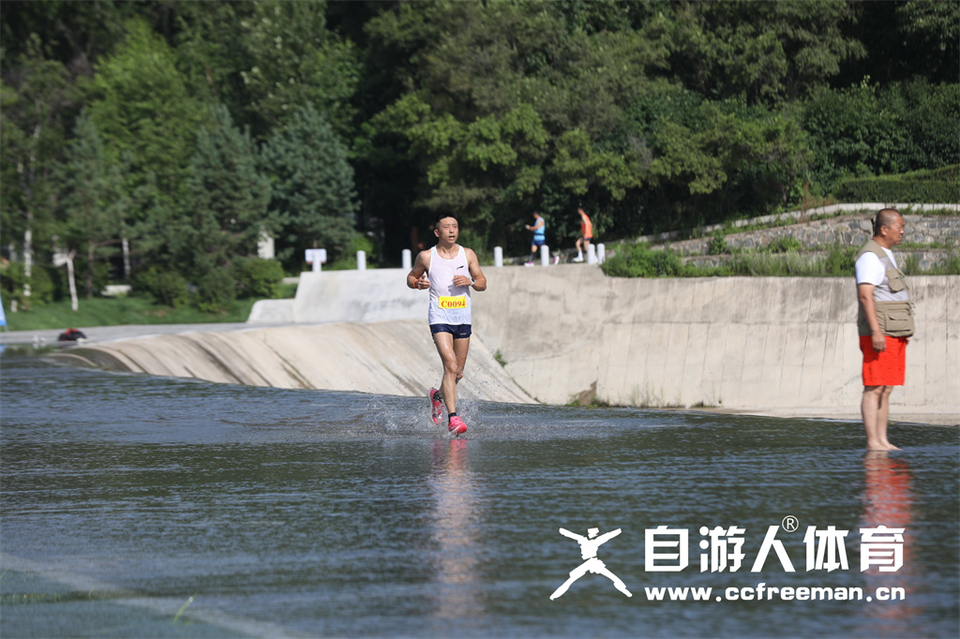 1P0A0765_调整大小