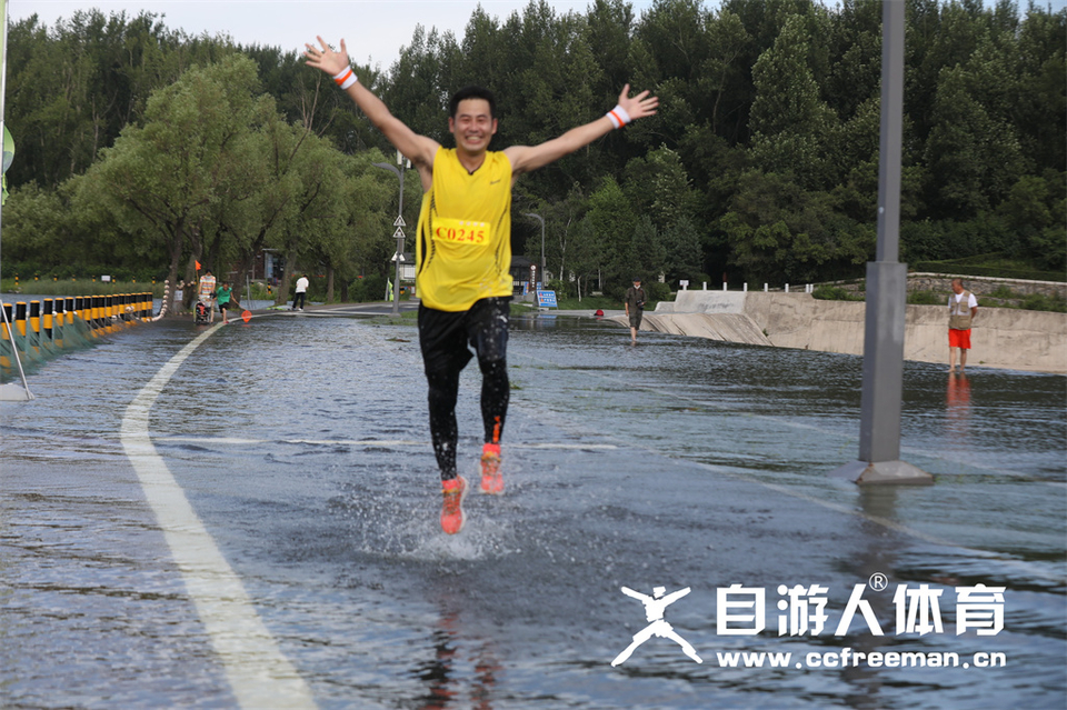 1P0A0879_调整大小