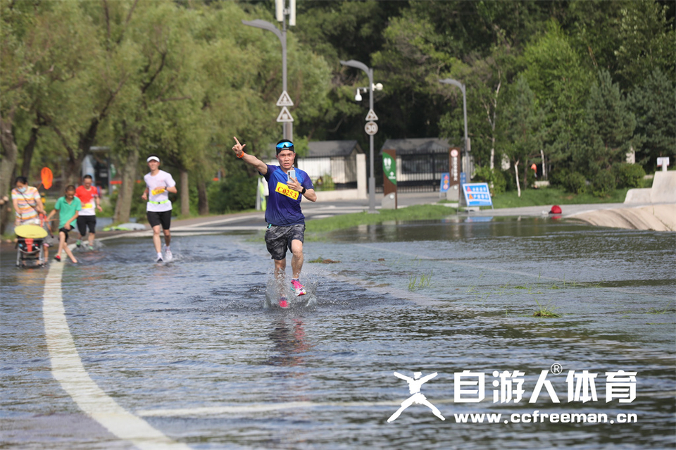 1P0A0903_调整大小