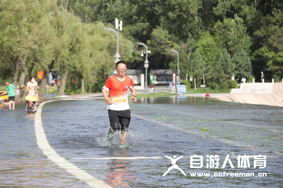 1P0A0945_调整大小