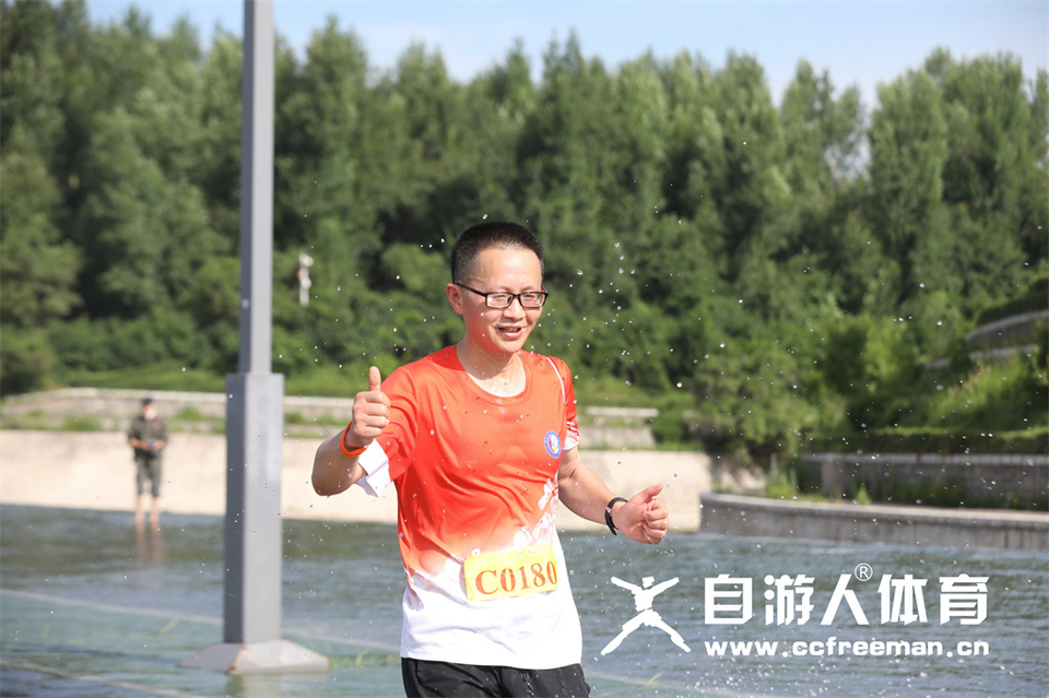 1P0A0952_调整大小