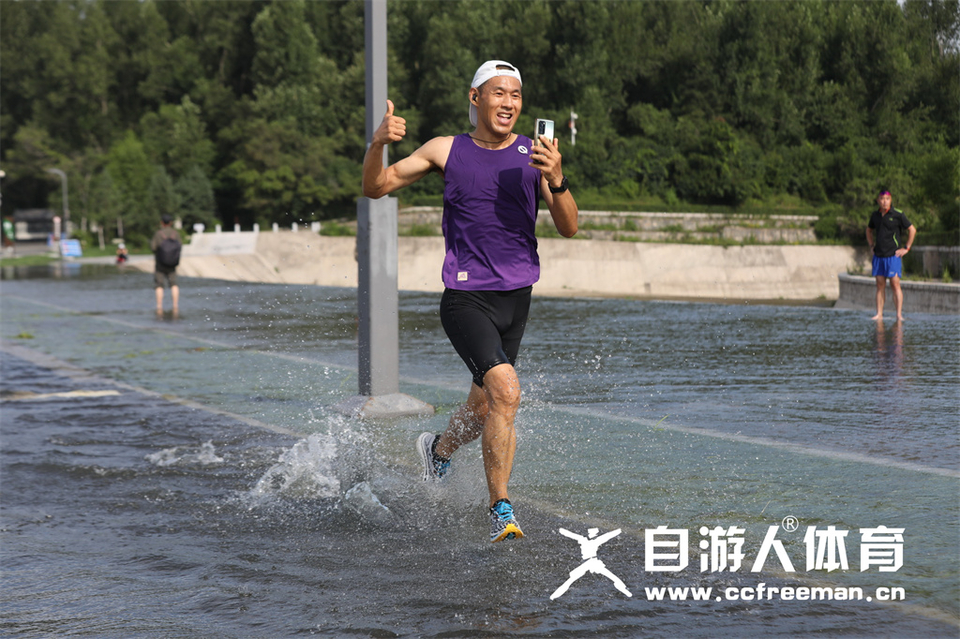 1P0A1002_调整大小