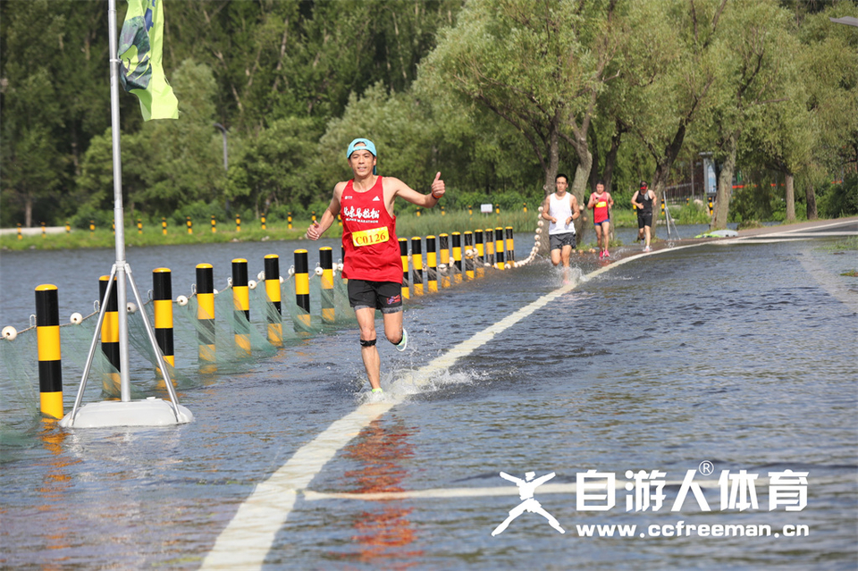 1P0A1042_调整大小