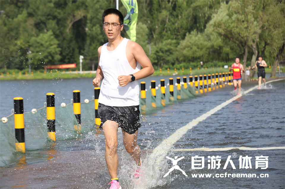 1P0A1062_调整大小