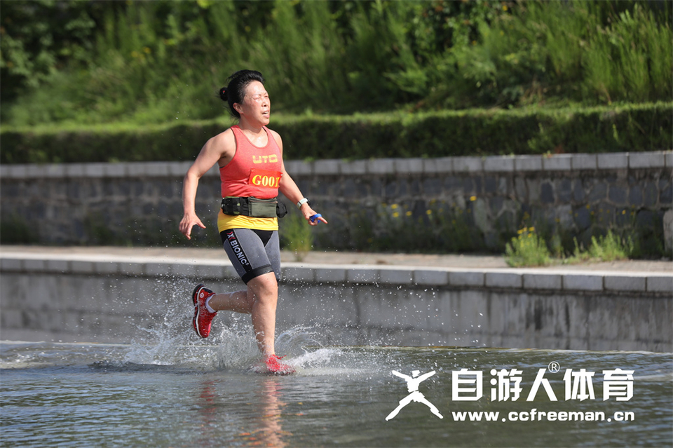 1P0A1096_调整大小