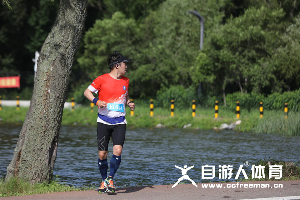 1P0A1249_调整大小