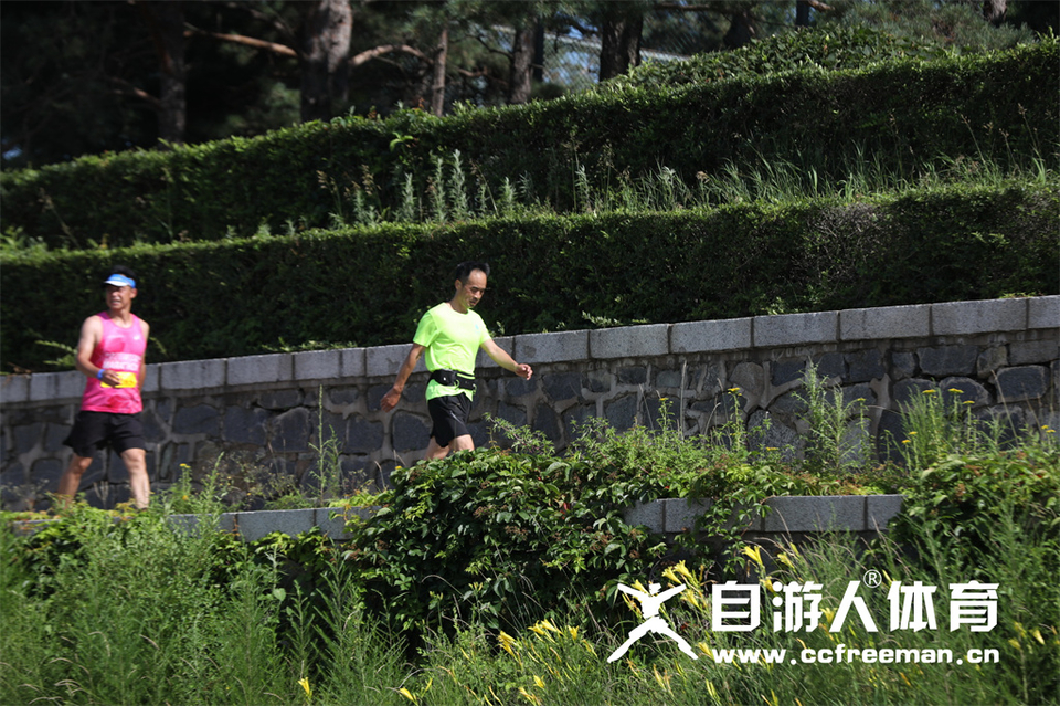 1P0A1414_调整大小