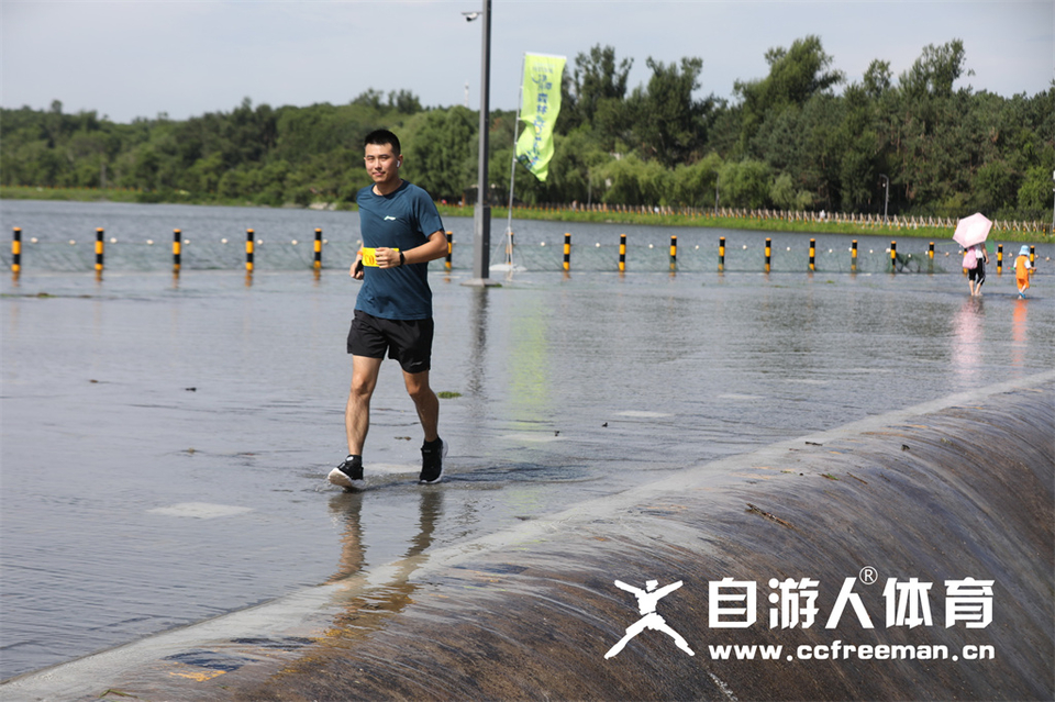 1P0A1673_调整大小