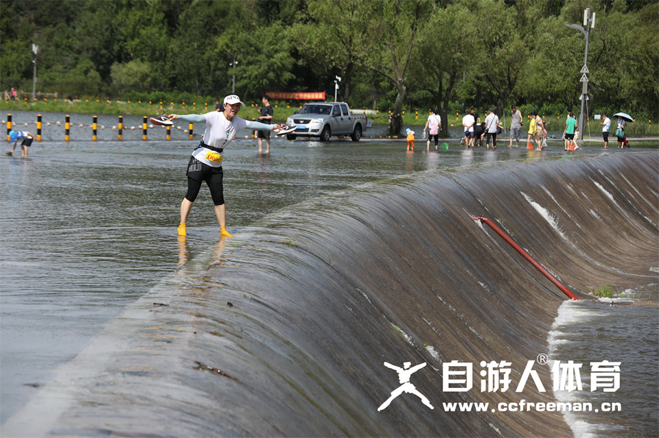 1P0A1766_调整大小