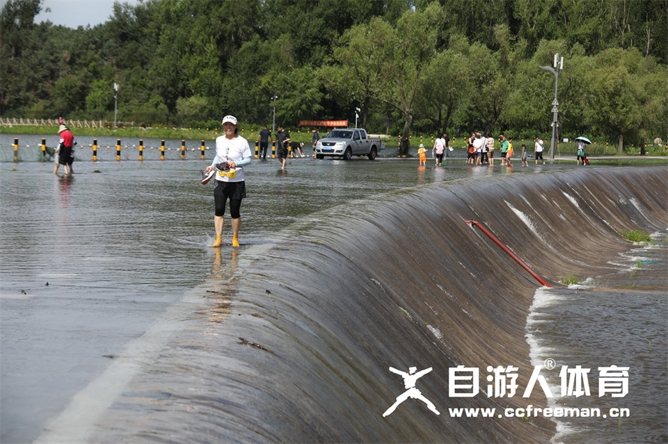 1P0A1773_调整大小