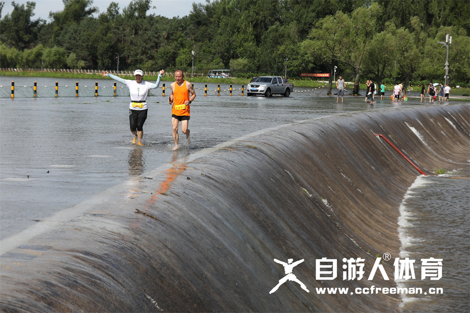 1P0A1813_调整大小