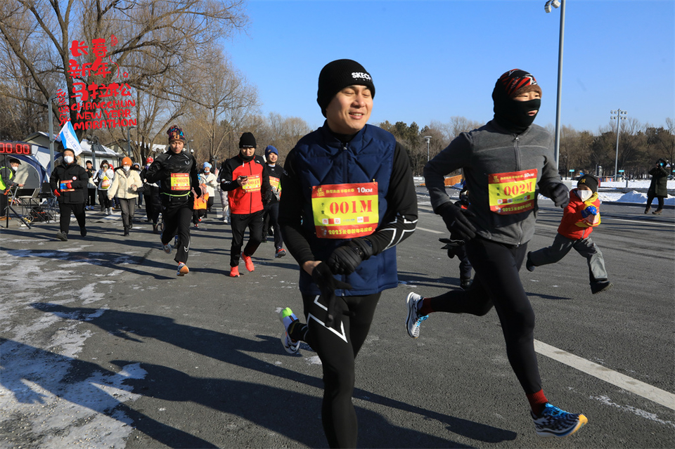 1P0A0227_调整大小