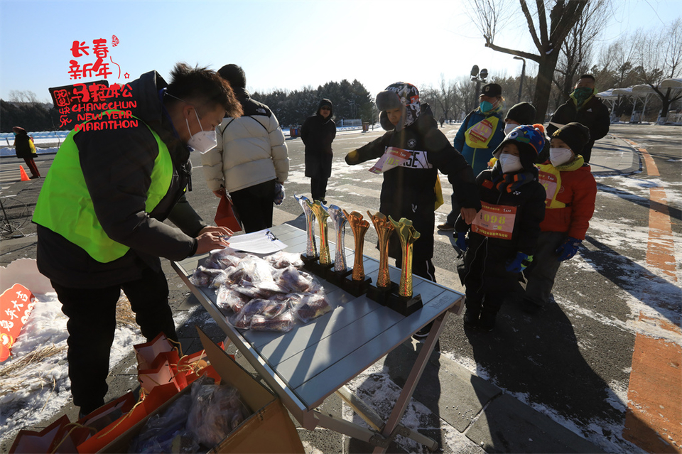 1P0A0276_调整大小