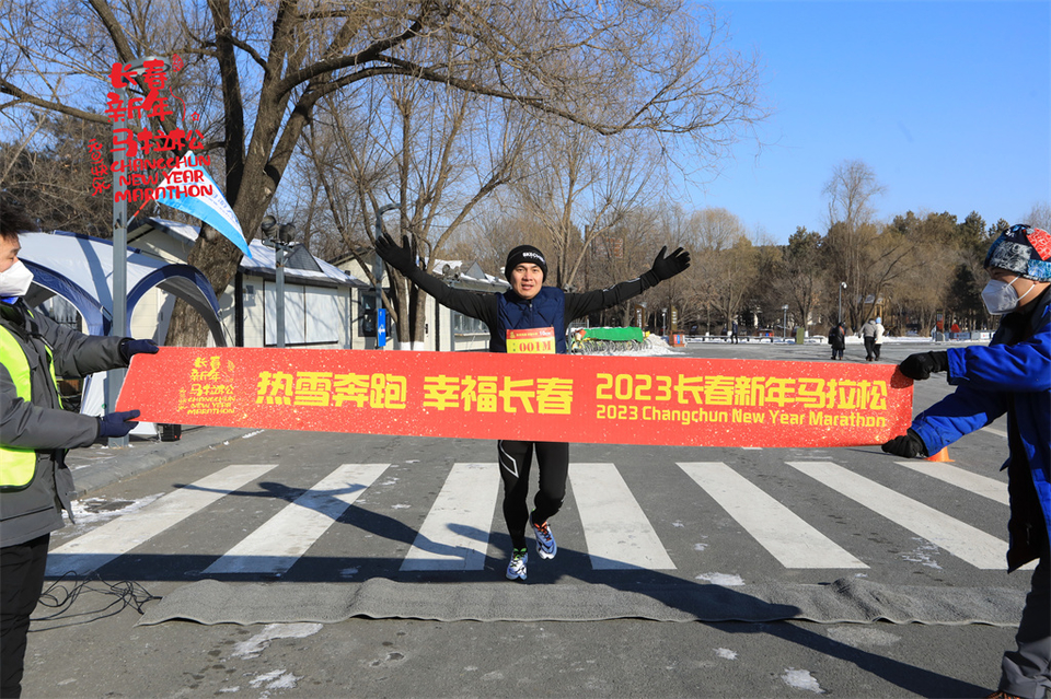 1P0A0283_调整大小