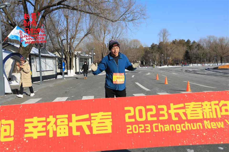 1P0A0300_调整大小