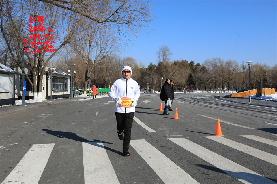 1P0A0352_调整大小