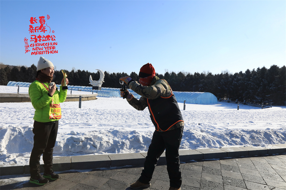 1P0A0403_调整大小