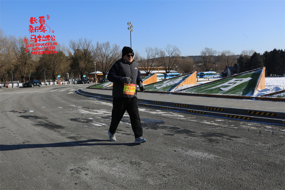 1P0A0445_调整大小