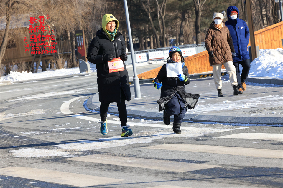 751A1436_调整大小