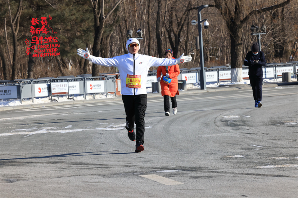 751A1517_调整大小