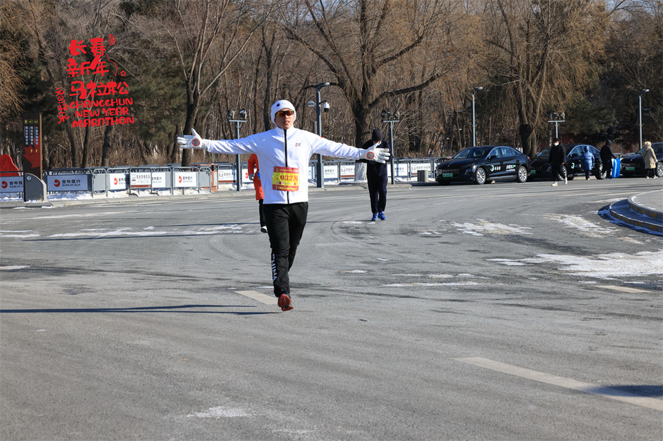 751A1519_调整大小