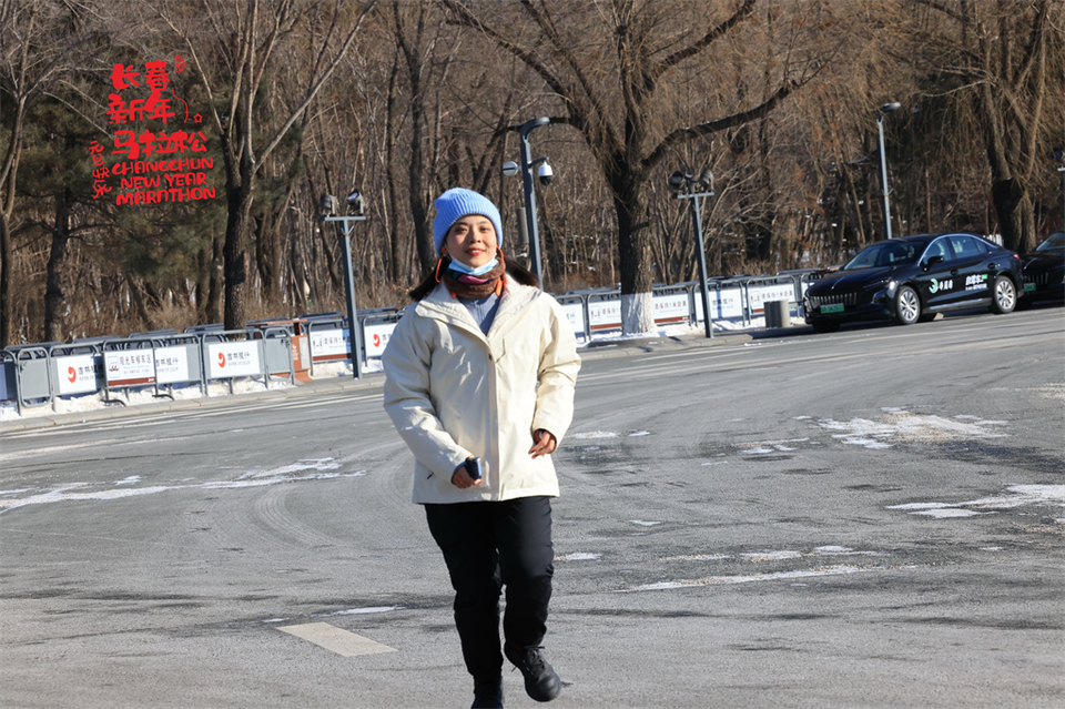 751A1529_调整大小