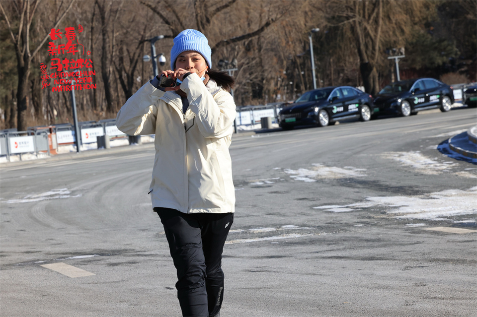 751A1530_调整大小