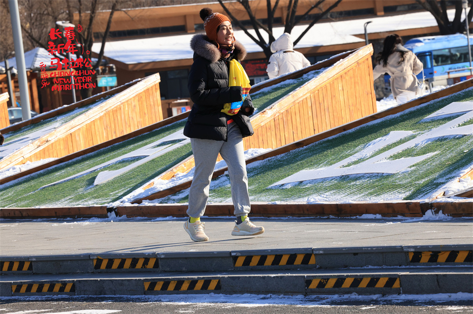 751A1536_调整大小