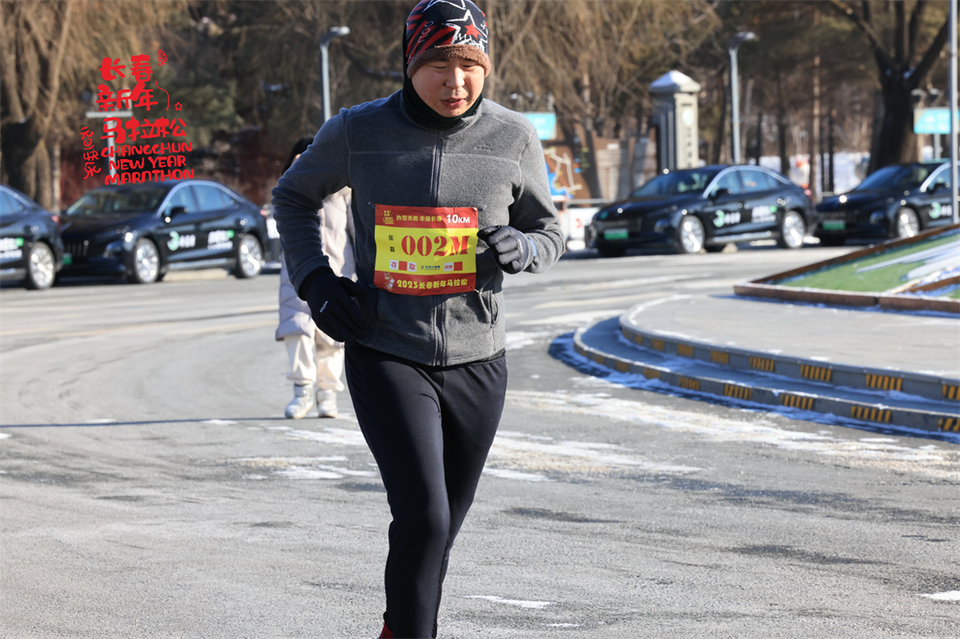 751A1547_调整大小