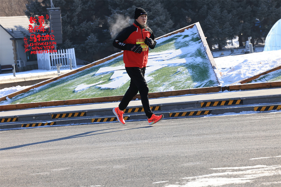 751A1562_调整大小