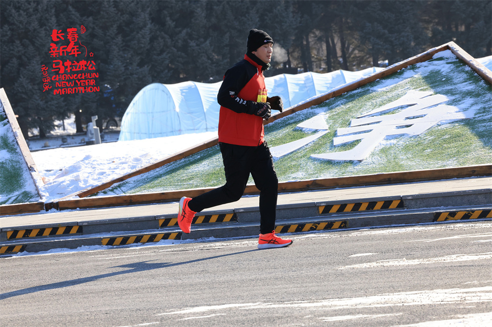 751A1563_调整大小